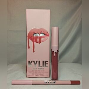 KYLIE- Kylie Jenner Velvet Liquid Lipstick & Lip Liner Set-  305 HARMONY VELVET